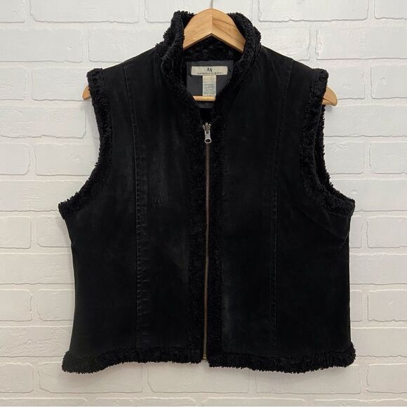 VINTAGE black Amerique du Nord reversible leather vest Large faux fur sleeveless - Picture 2 of 13
